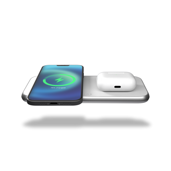 ZEDC16W - Zens 3 in 1 MagSafe Wireless Charger Front Top View with devices